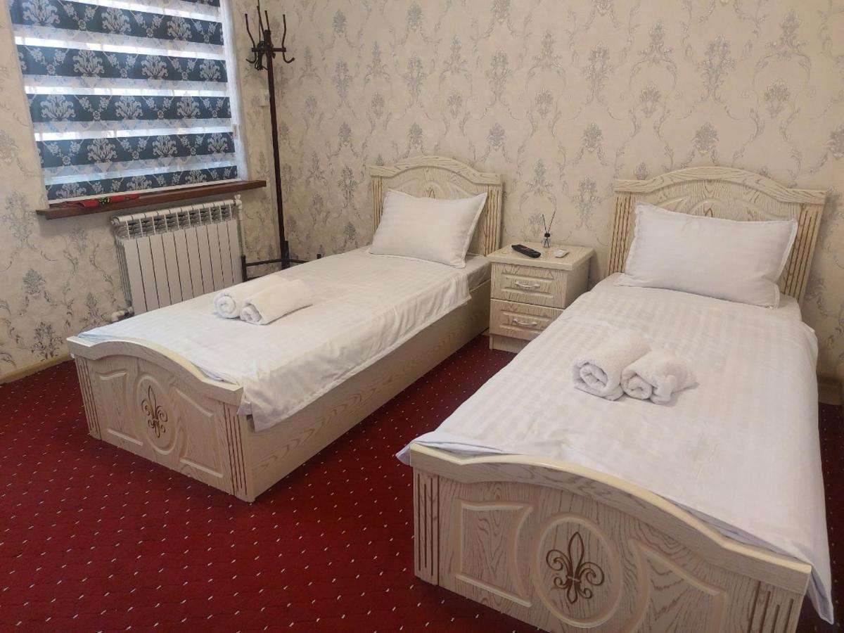 Family Guest House Seven Samarkand Eksteriør billede